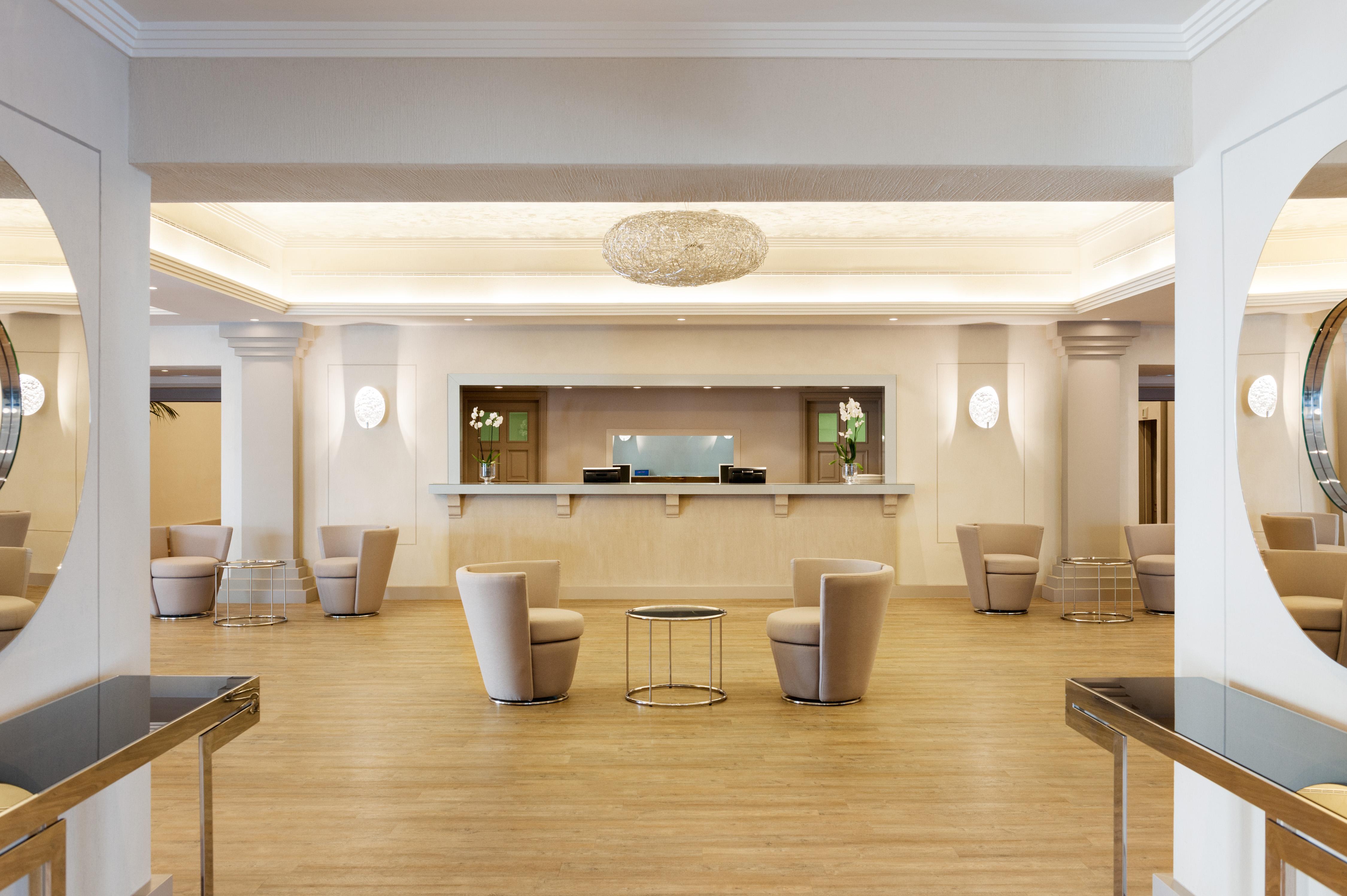 Hotel Puente